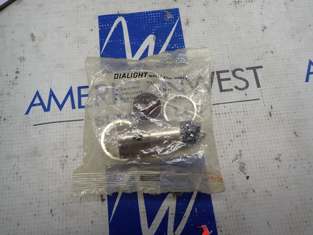 Dialight 31-3527-0431-301 Light Indicator Red
