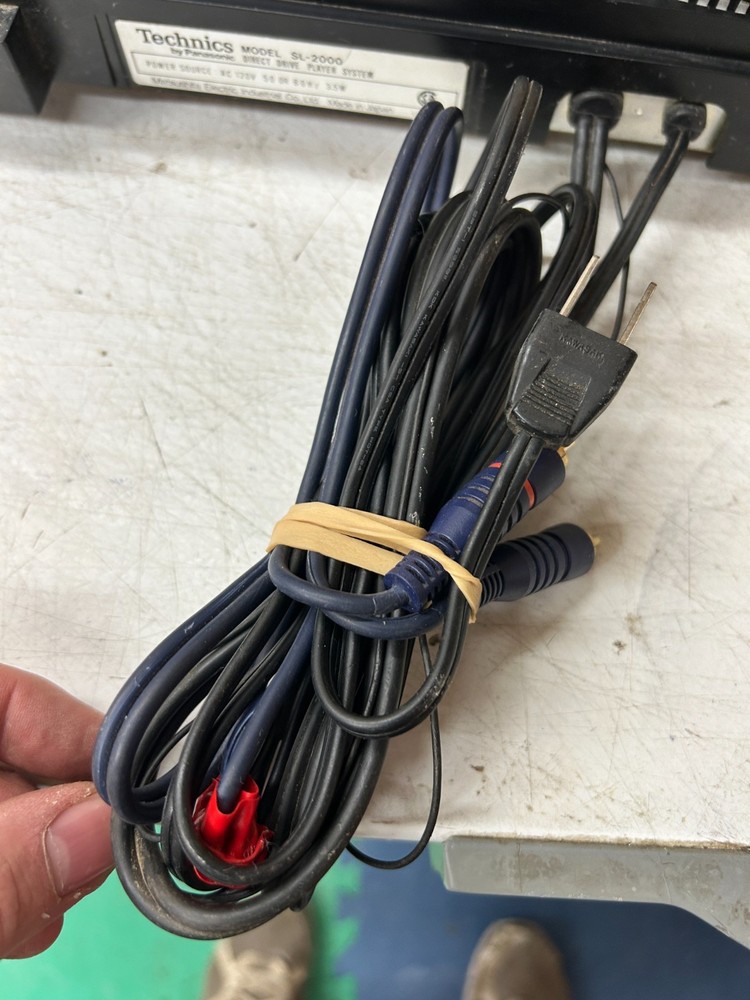 TURNTABLE Technics Panasonic SL-2000 Direct Drive Player System