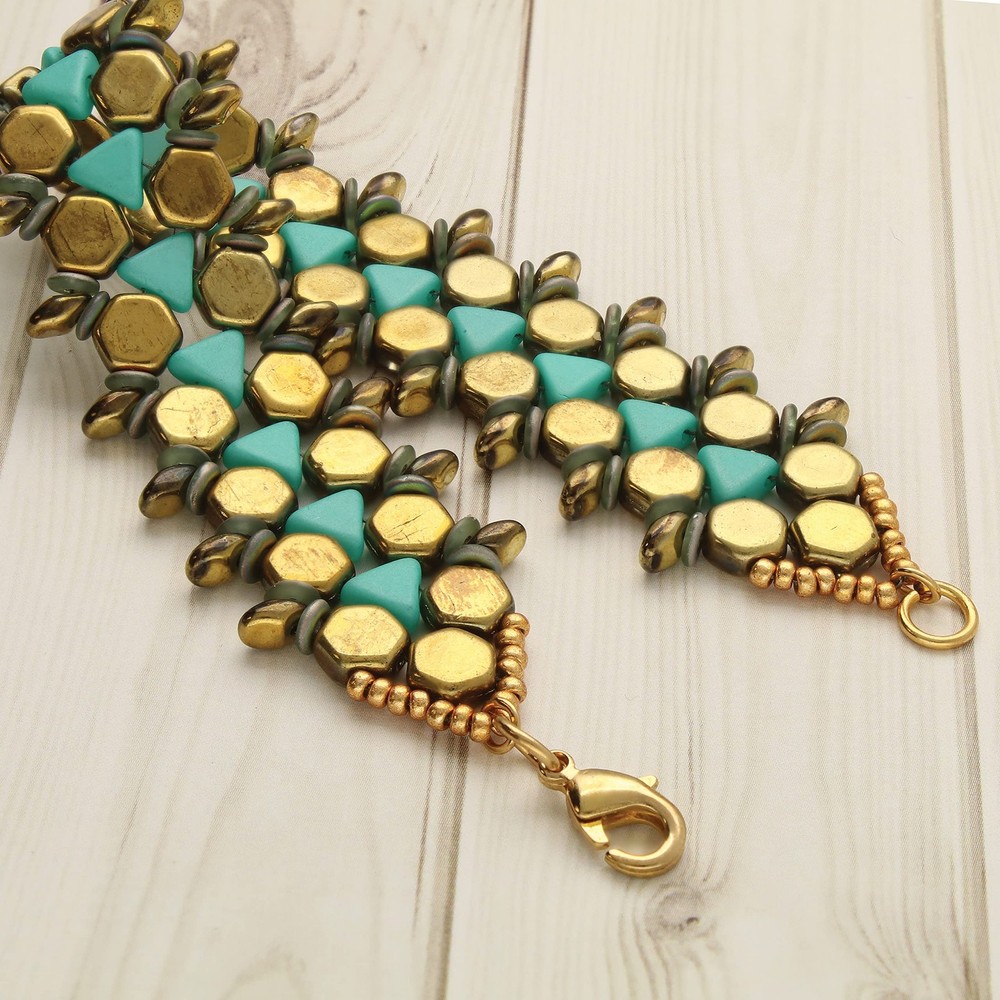 The Beadsmith Basic Elements Soldered 8mm - Gold Jump Rings, gold