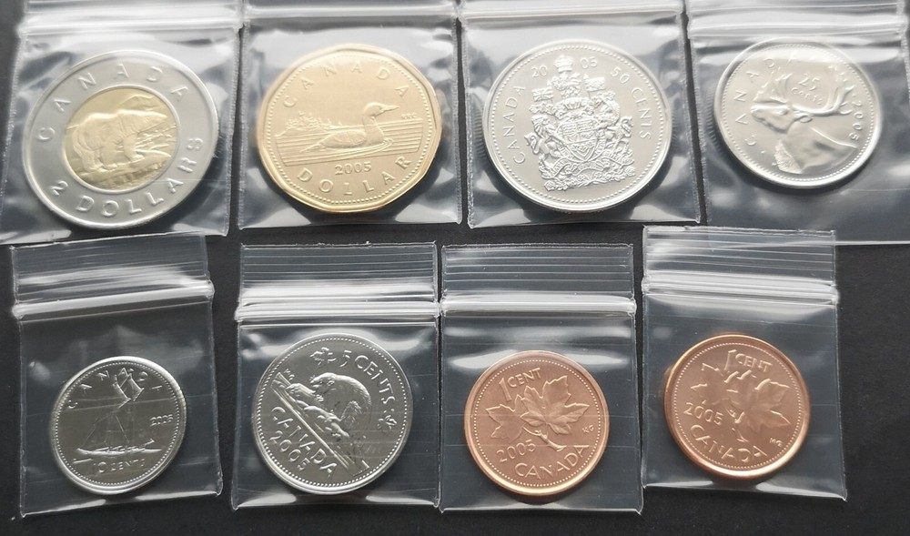 *** CANADA  2005  UNCIRCULATED  COINS  SET ***