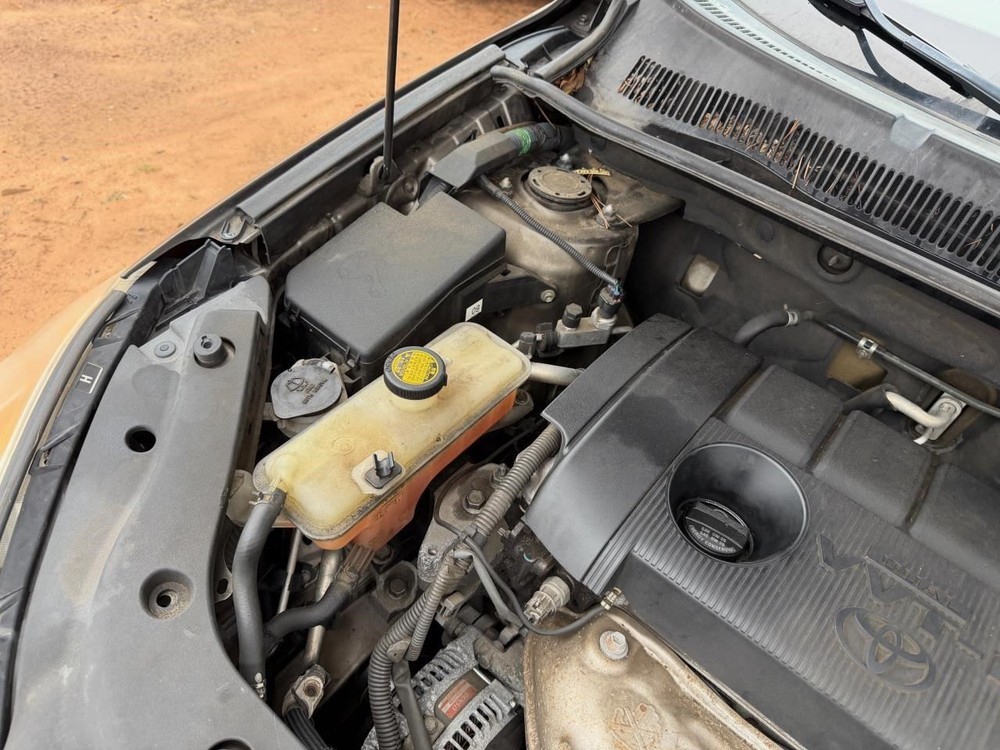 RAV 4 2012 Fuse Box Cabin 104961807