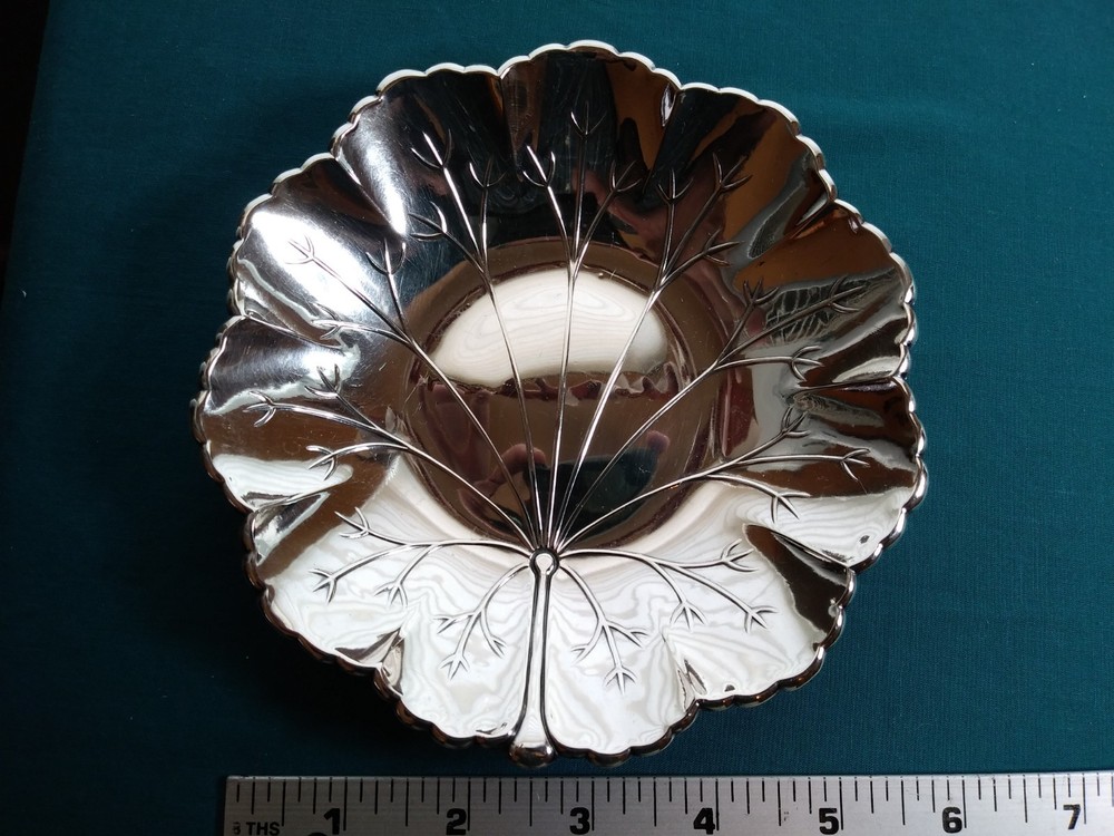 Webster STERLING SILVER Lilly Pad CANDY DISH #1019