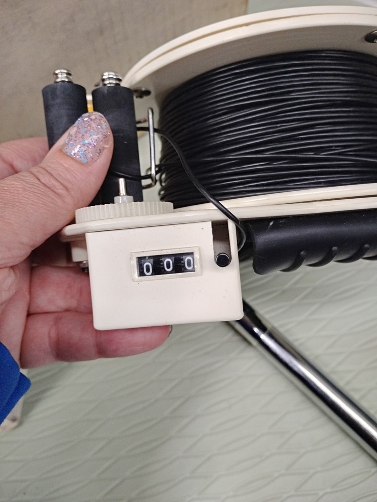 Vyh Solid State Electronical Waller Digital Depth Temperature Indicator 200 Feet