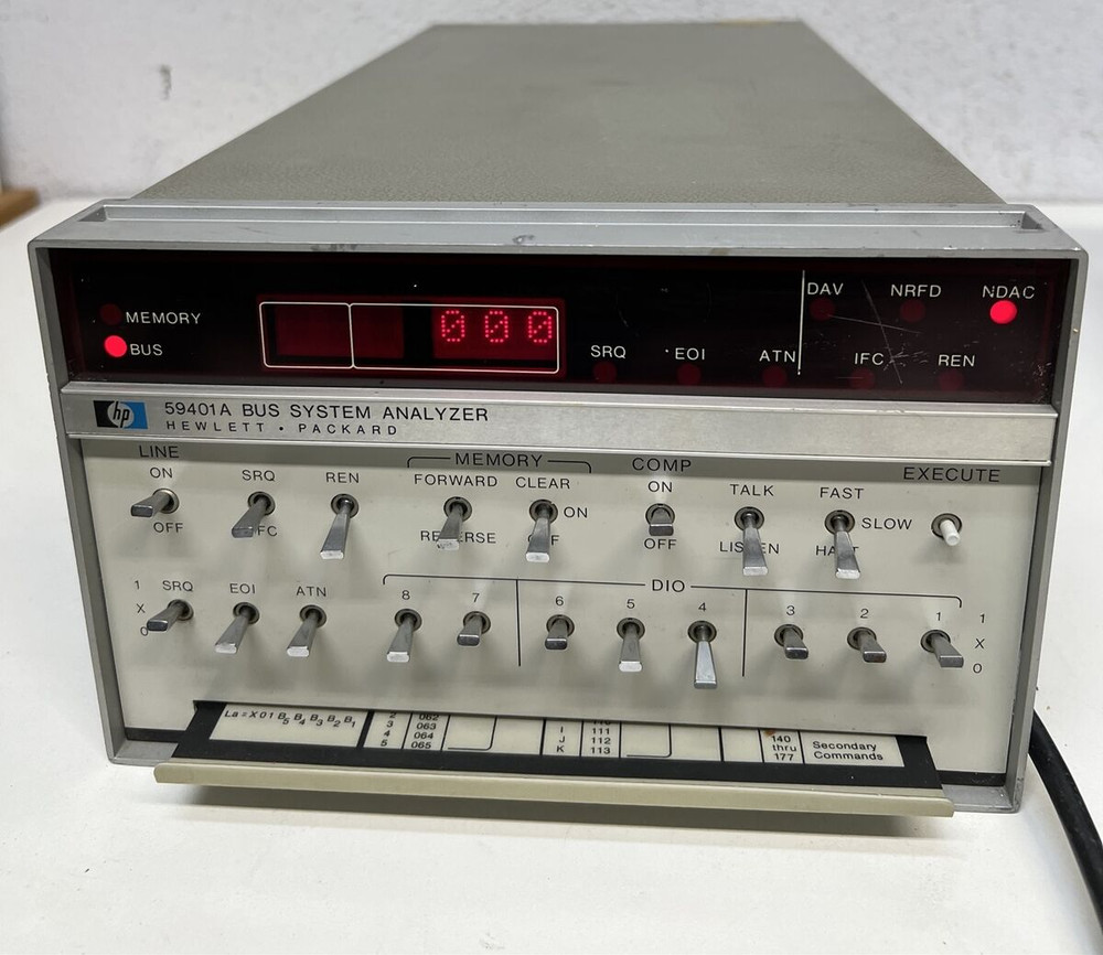 HEWLETT-PACKARD 59401A BUS SYSTEM ANALYZER With Power Cord