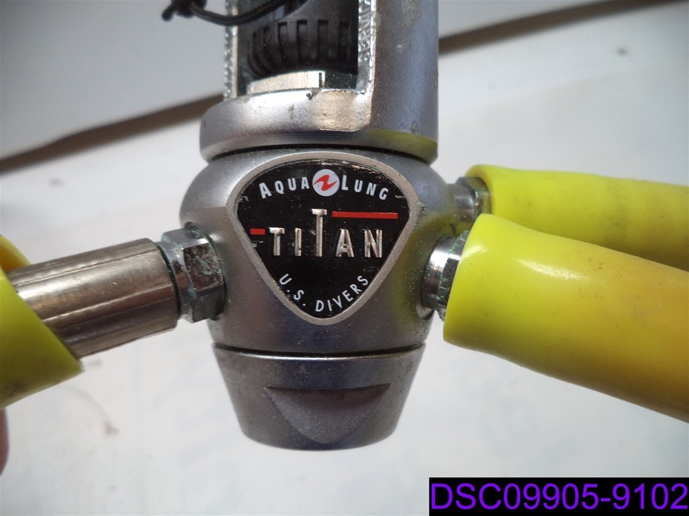 Aqua Lung Titan Regulator Set