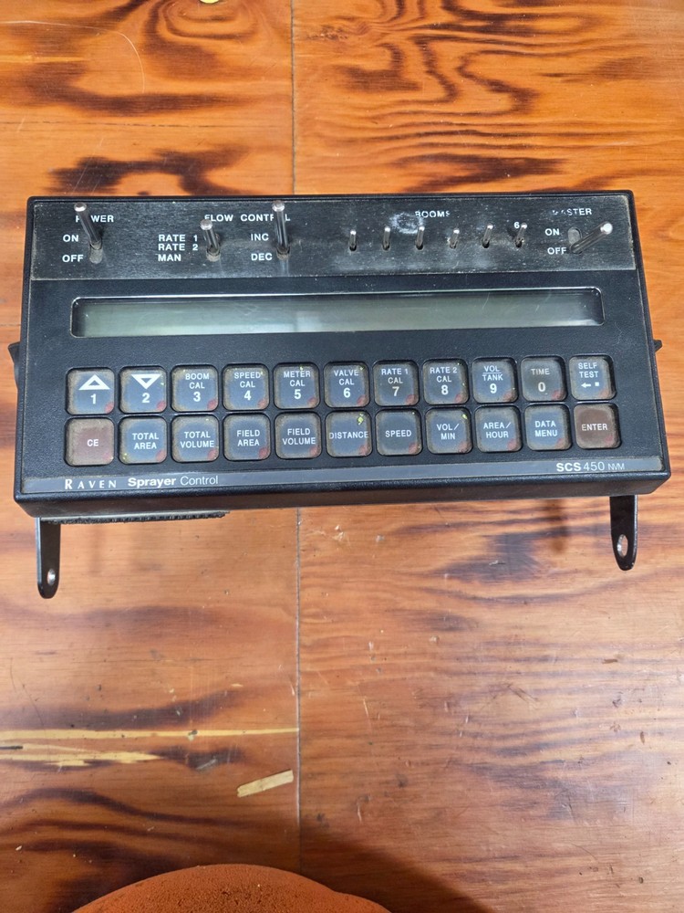 RAVEN 063-0171-220 SCS 450 Console