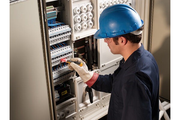 Fluke 1AC-A1-II AC Voltage Detector