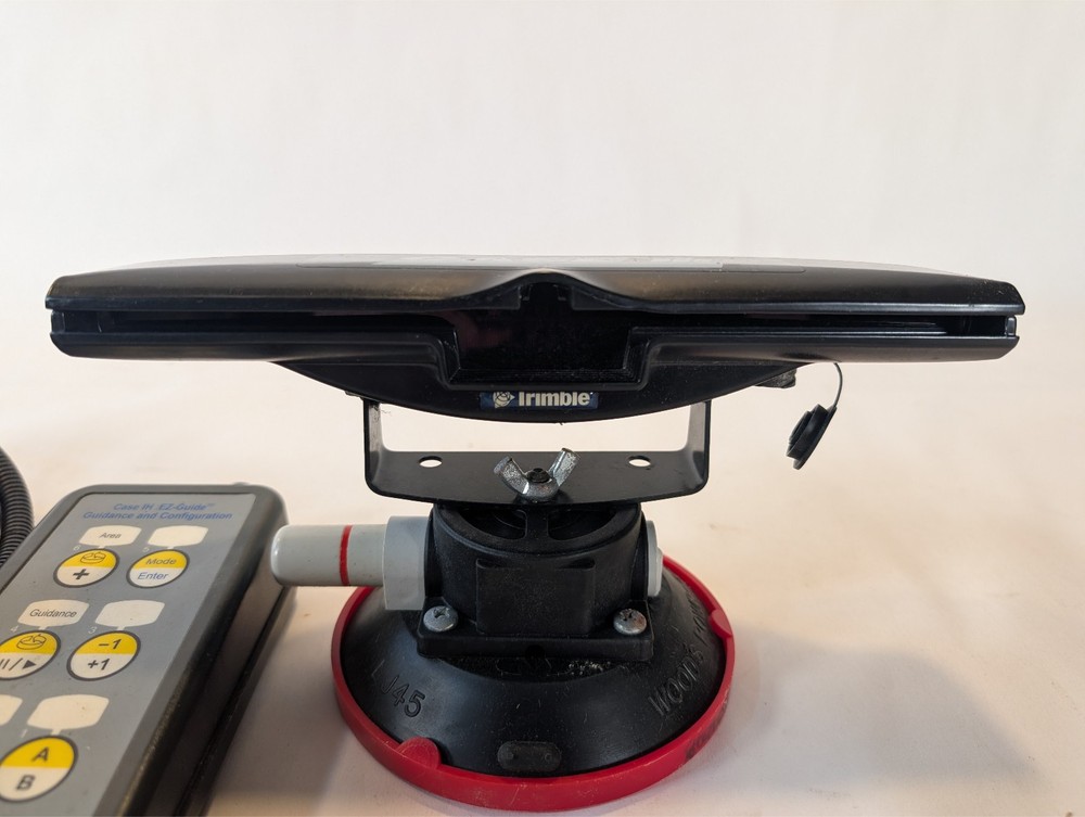 Case IH Trimble Lightbar AGGPS 21a with antenna and harness