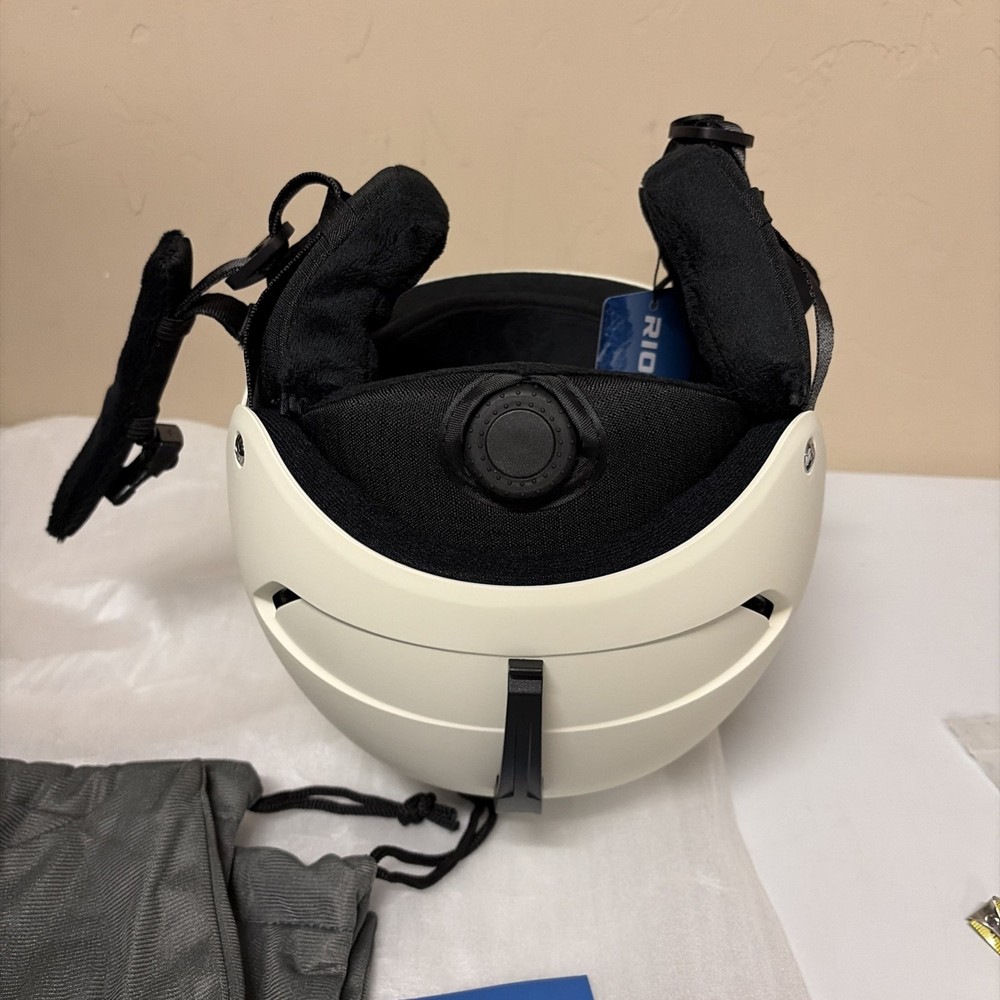 RIOROO Ski Helmet Snowboard Medium, Egg White