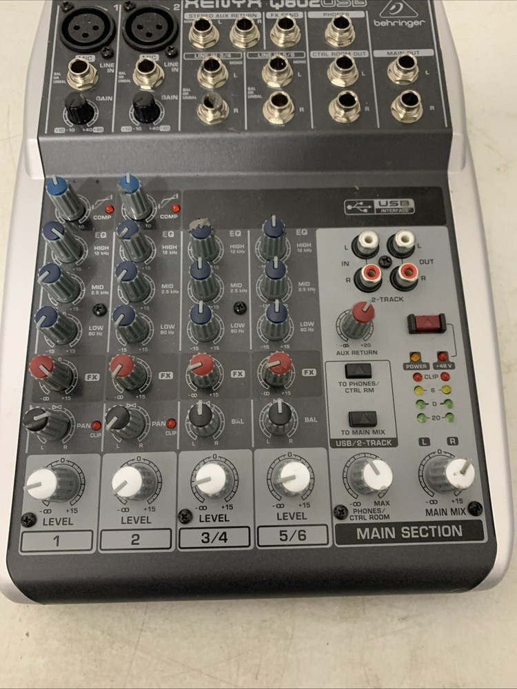 Behringer XENYX Q802USB 8-Channel USB Mixing Console