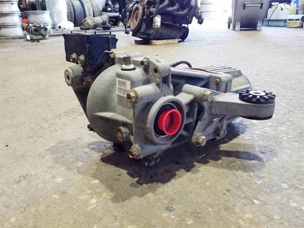 2007-2017 Jeep Compass Rear Axle Differential Carrier Assembly