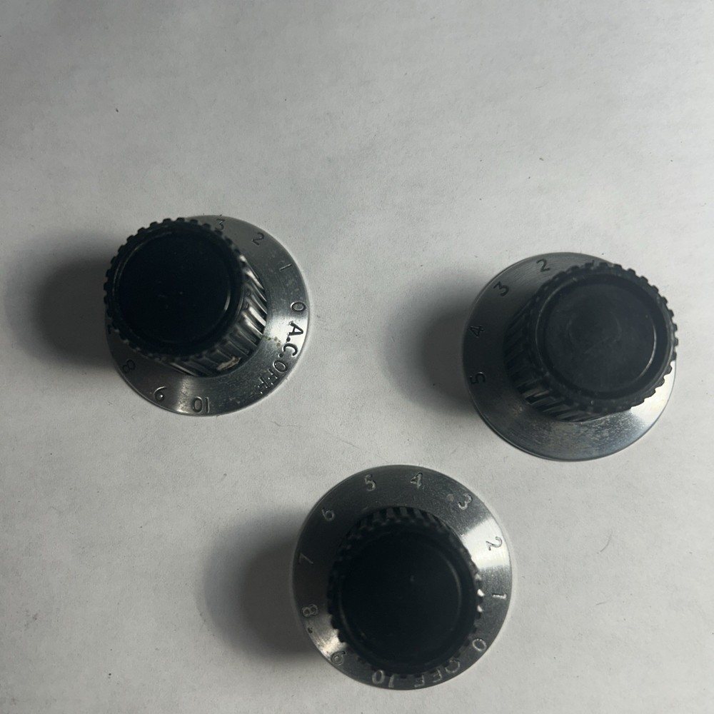 Rotary dial control knobs