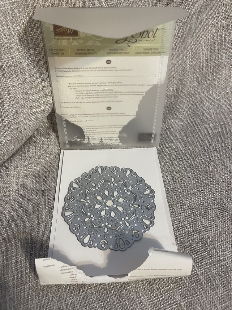 Stampin Up Darling Doily Retired Thinlits Big Shot Sizzix Read 133736