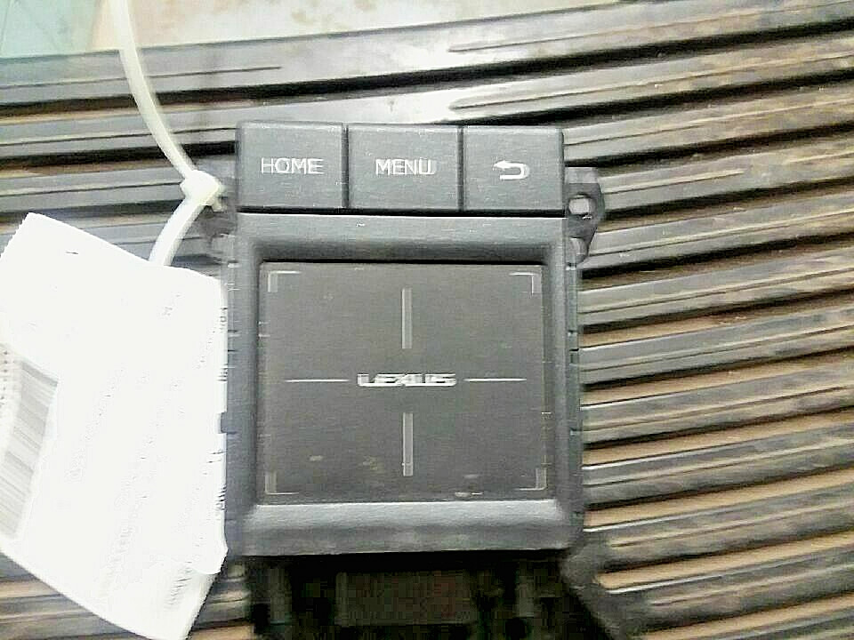 2017 Lexus NX200T: Idrive Touch Pad Controller