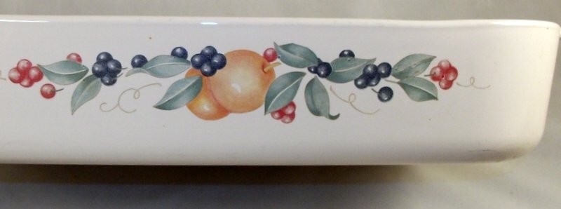 Corning Abundance Rectangular Lasagna Baker Cream Color