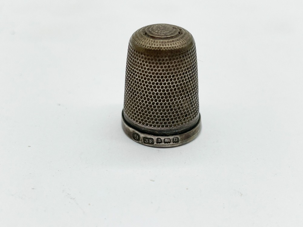 VINTAGE / ANTIQUE SOLID STERLING SILVER THIMBLE JF SIZE 9