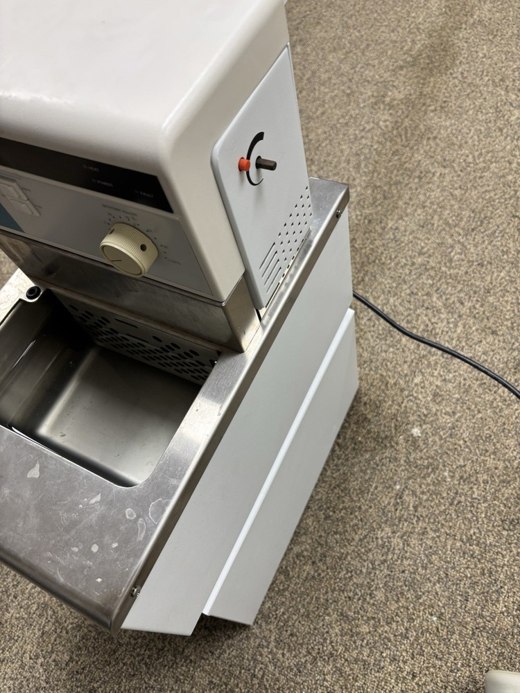 Neslab RTE-111 Recirculating Water Bath