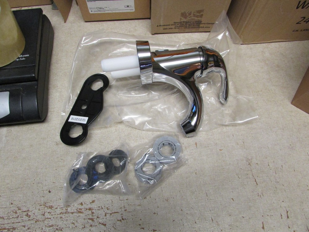 RV Single Lever Chrome Faucet Bathroom Sink Kitchen Bristol Utopia 4" valves