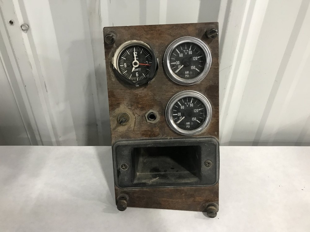1986-2000 Peterbilt 378 GAUGE AND SWITCH Dash Panel - Used