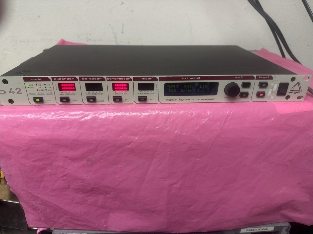 Junger B42 Multi Dynamics Processor, Compressor and Limiter