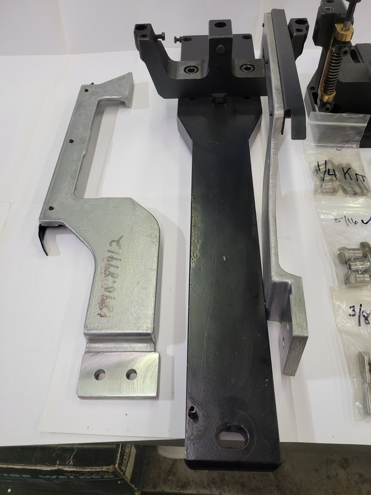 MULLER MARTINI 3 HOLE PUNCH KIT