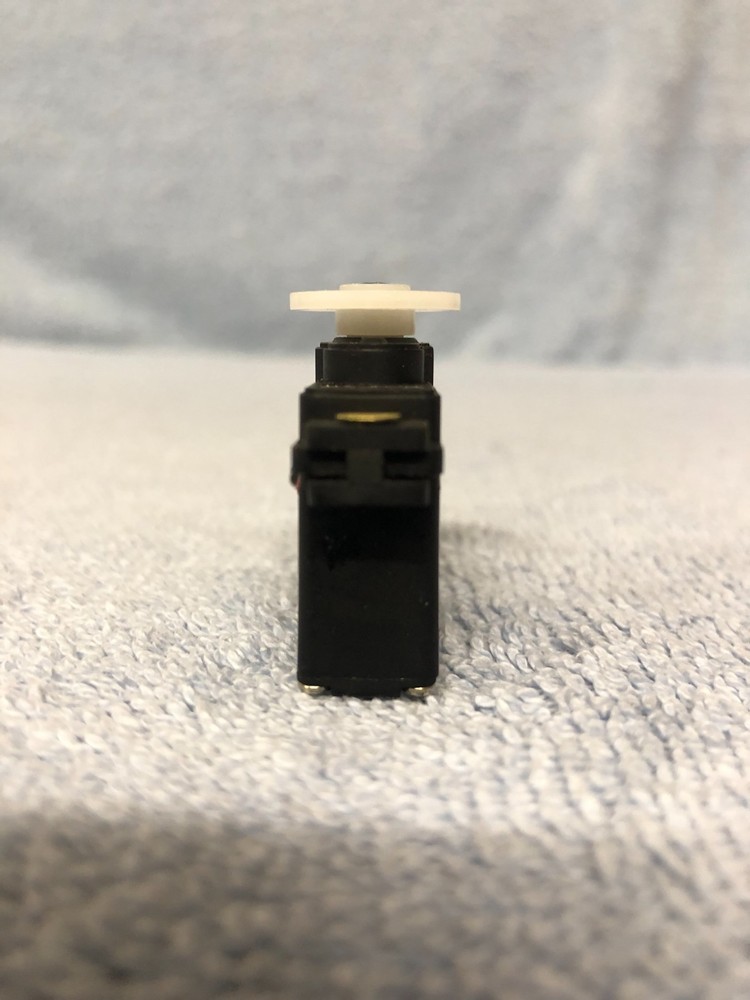 Hitec HS-81 Micro Servo