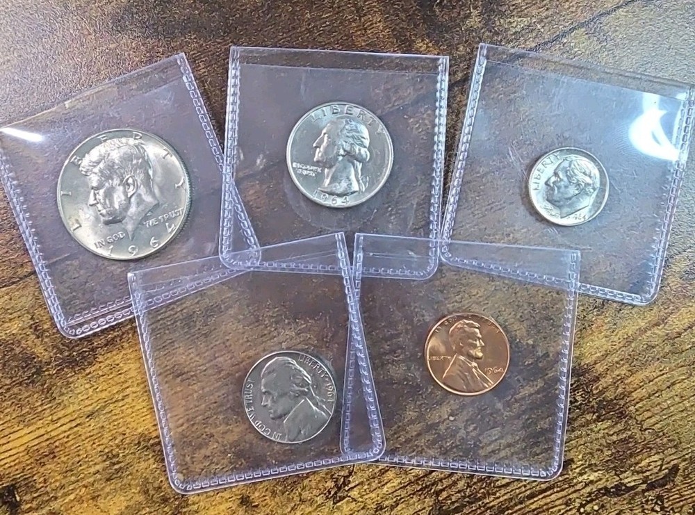 1964 MINT SET No Original Packaging.