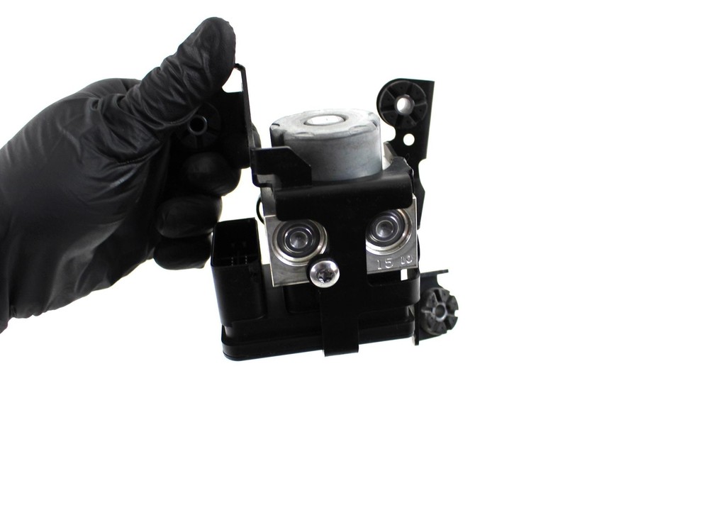 2025 25 Triumph Daytona 660 Abs Control Module Pump