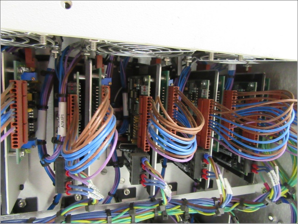 E11054630 / MUTLI-POLE POWER SUPPLY / VARIAN