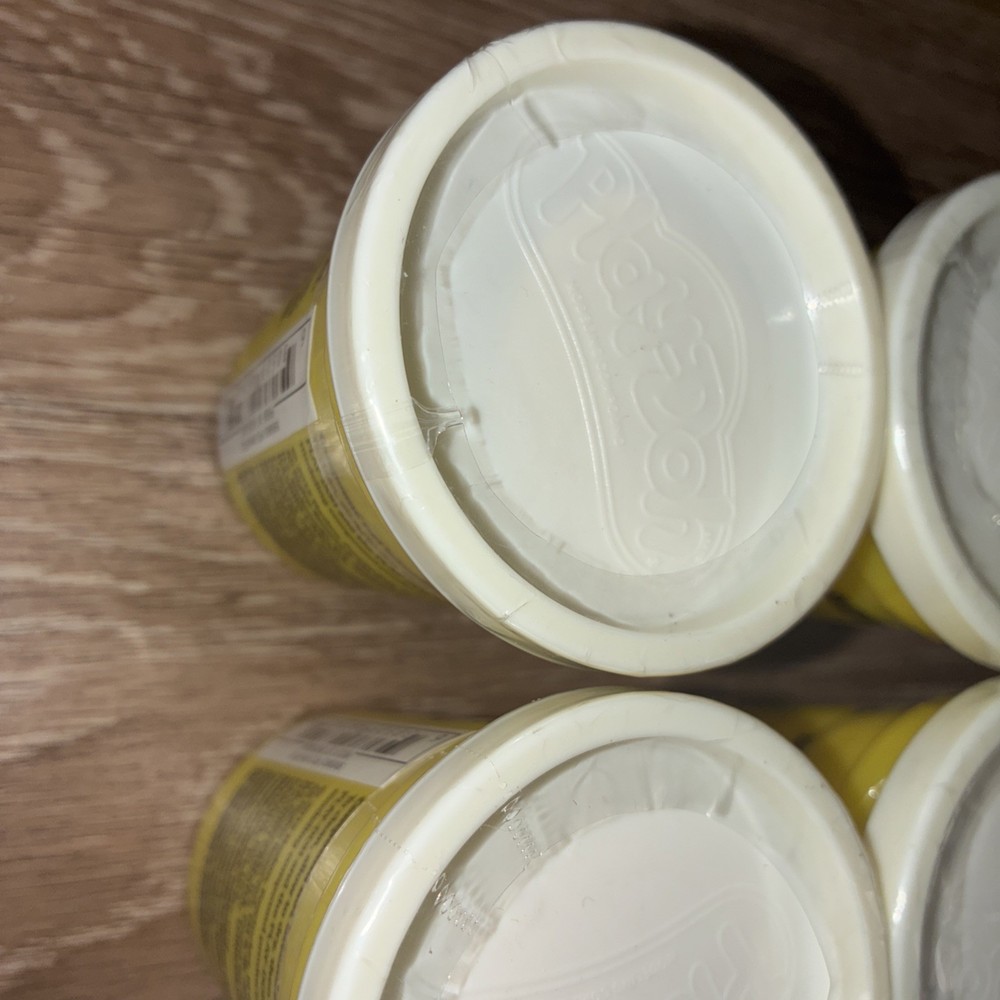 Play Doh White Modeling Compound Lot Of 4