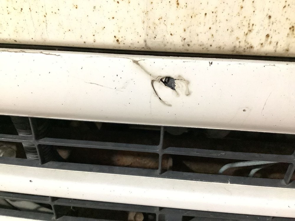 Isuzu NPR Grille - Used