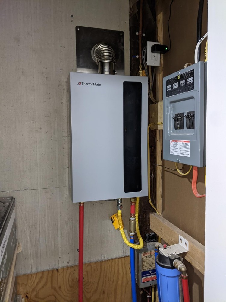 5.28 GPM Condensing Natural Gas Tankless Water Heater 0.86 UEF High Efficiency