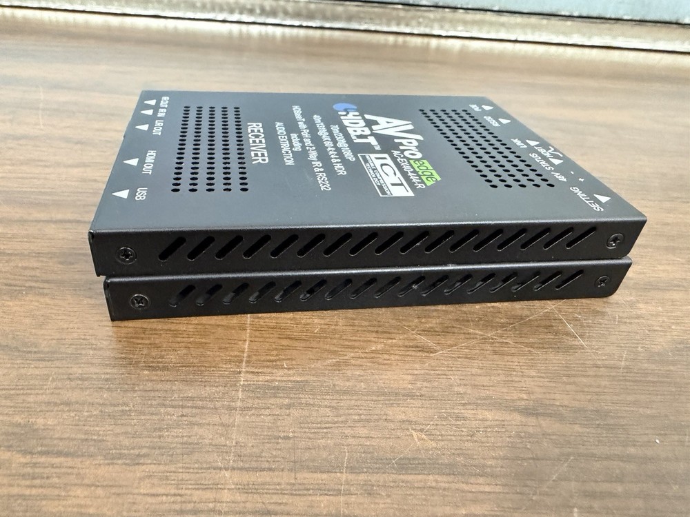 AV Pro edge AC-EX40-444-T2 Transmitter and Receiver