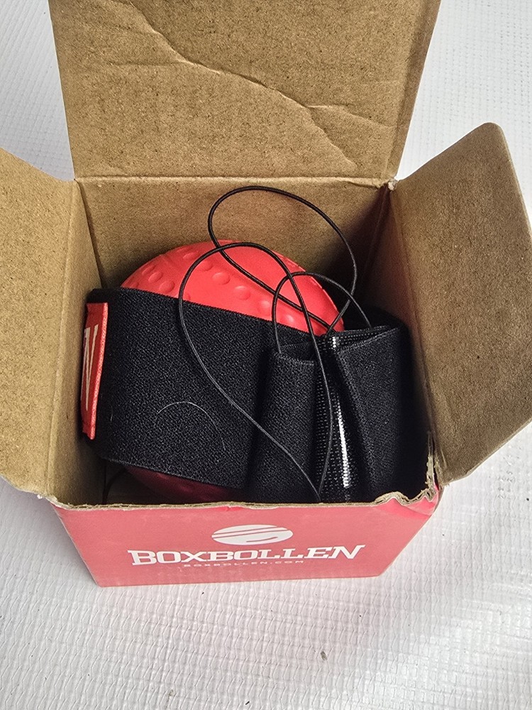 Boxbollen Boxing Ball In Original Red New