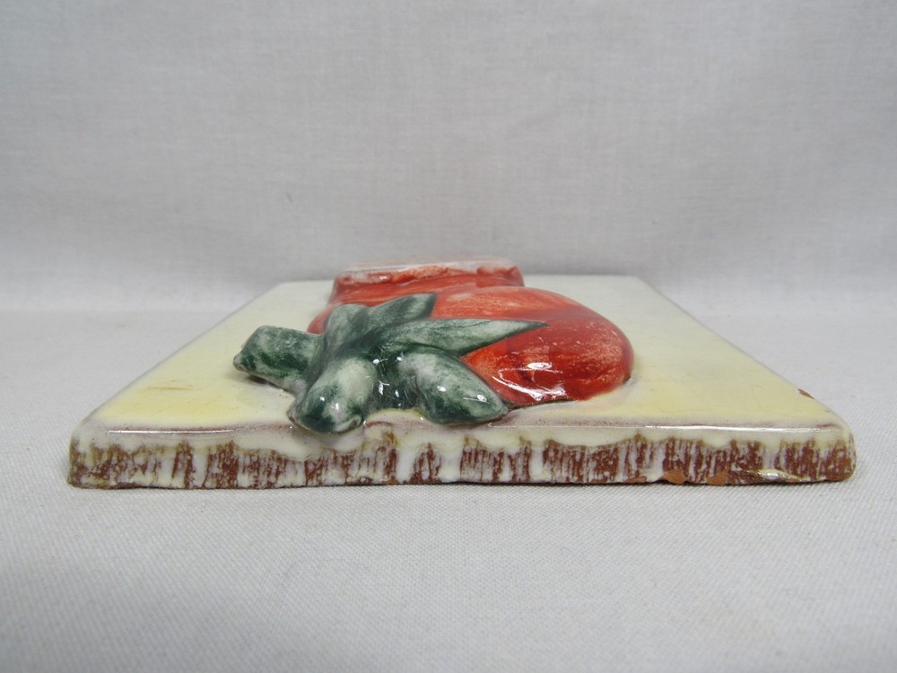 Vintage Glazed Raised 3D Tomatoes Wall Tile