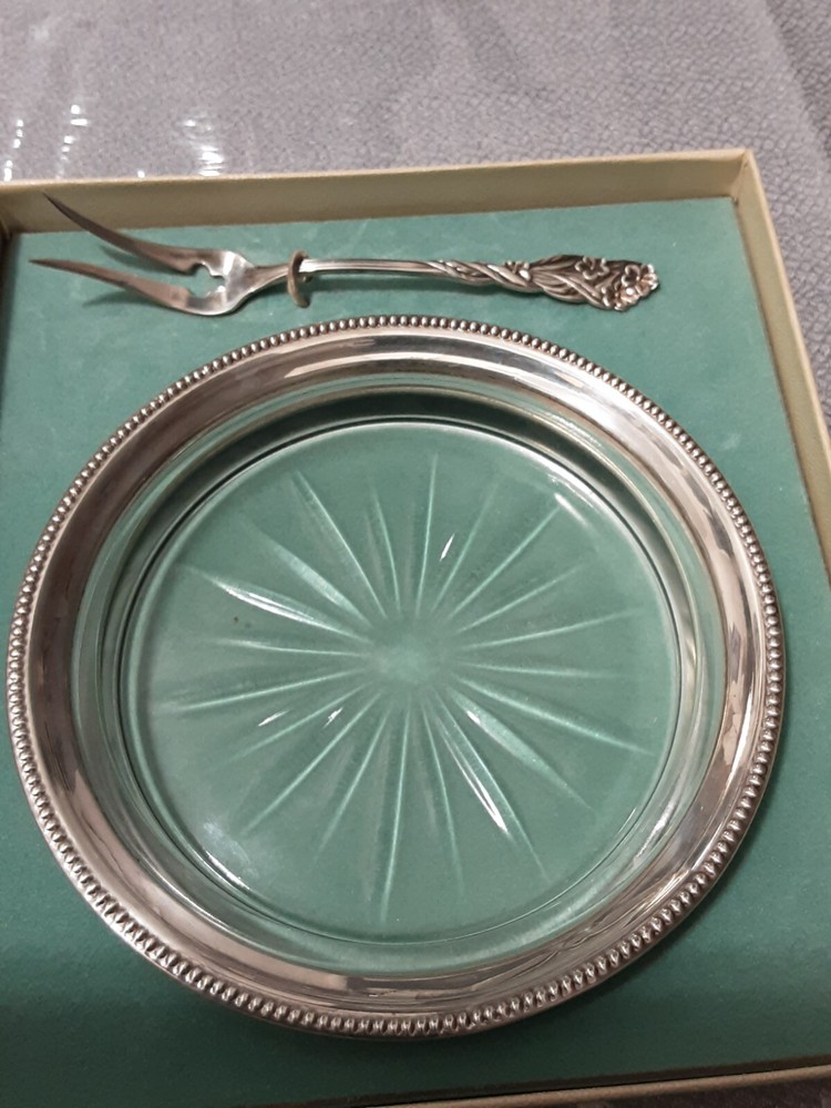 Frank M Whiting slerling dish with folk