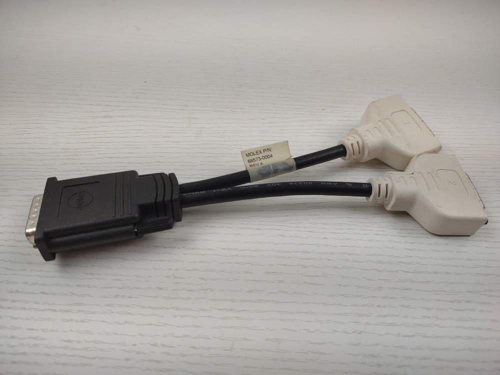 Molex 68573-0004 DMS-59 to Dual DVI Y Splitter Adapter cable