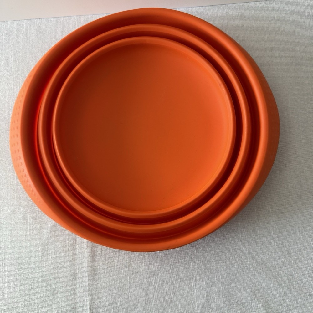 Collapsible Silicone Mixing Bowl Orange Solid Pattern Small Storage Solution