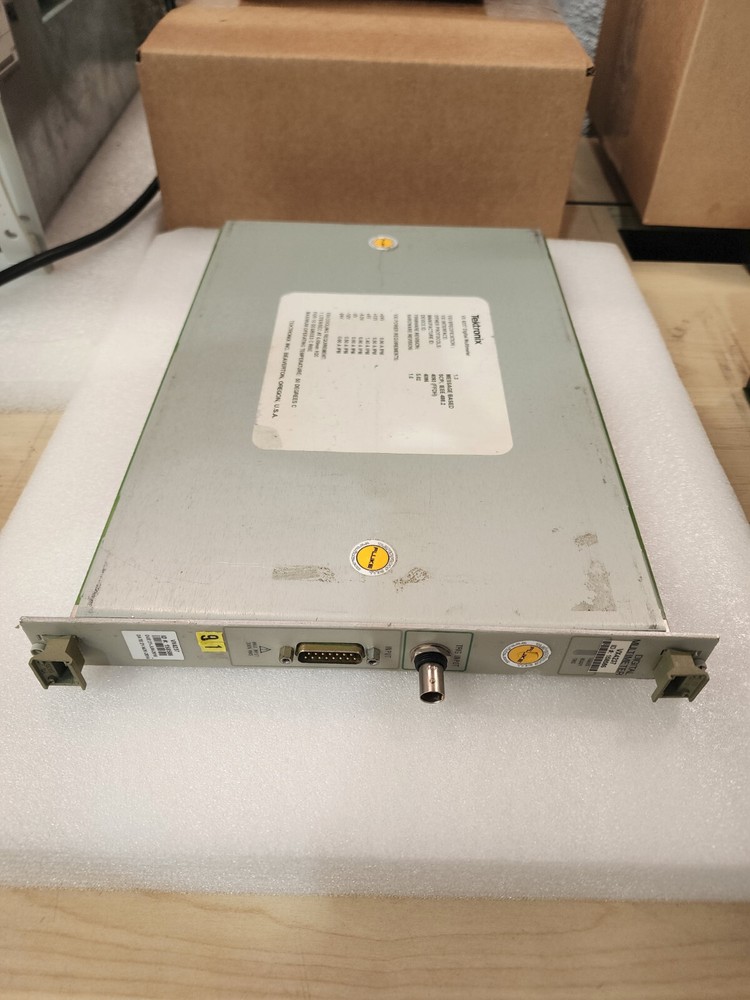 Tektronix VX4237 Digital Multimeter VXI Module Unit #1