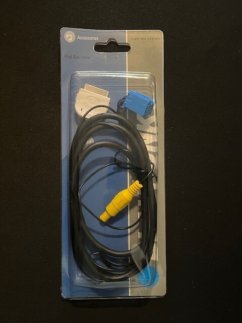 Blaupunkt iPod Aux Cable New In Package