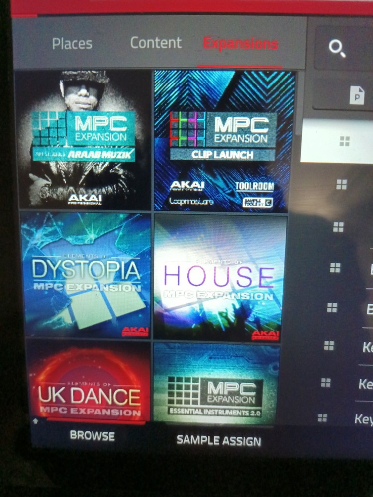 Akai Professional MPC-X Standalone Sampler & Sequencer with Touchscreen Display