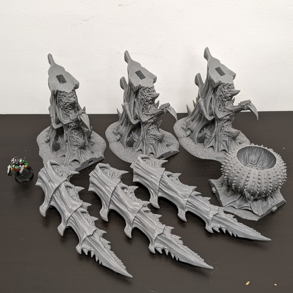 XXL Alien Triple Tower - Terrain scenery