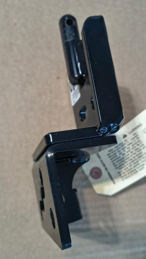 NEW Roadmaster Replacement Quick Disconnect Bracket Passenger Side Car FreeShip