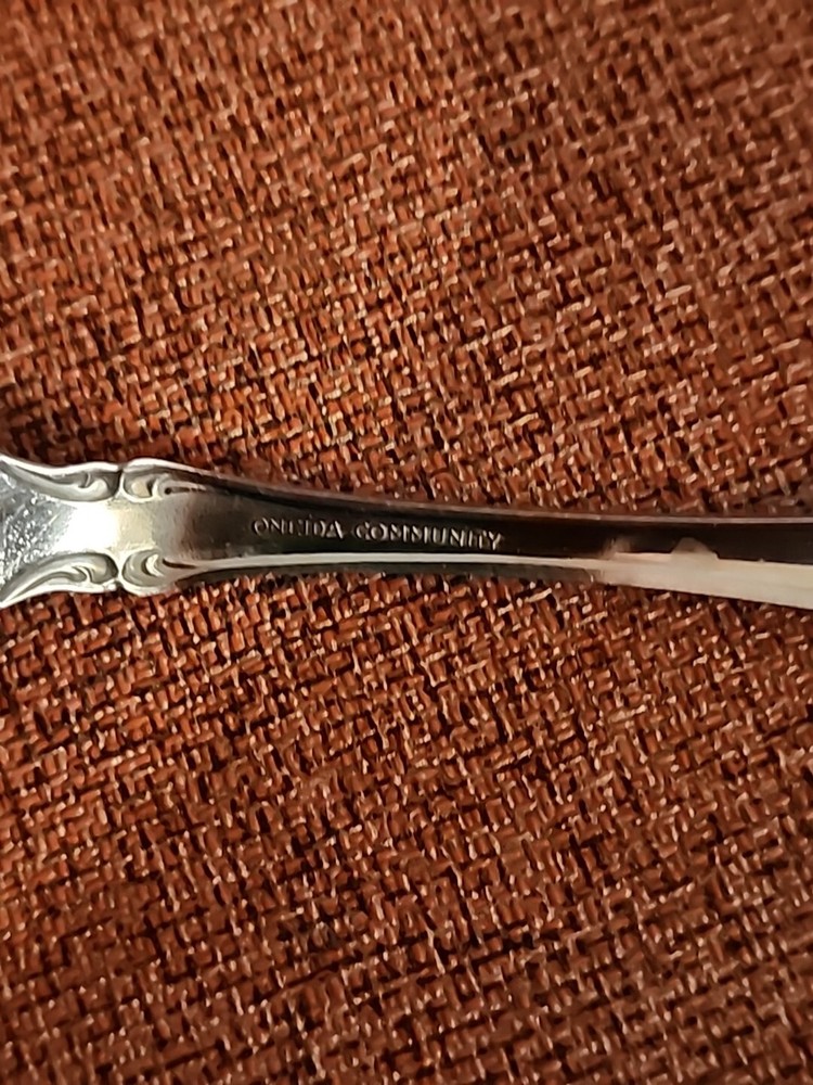 Oneida Community Brahms Stainless TABLESPOON SERVING SPOON Flatware Silverware