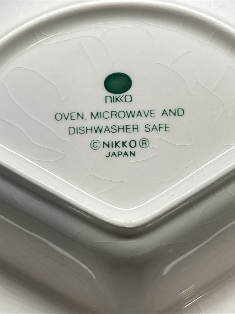 Nikko Christmastime Three-Section Tray