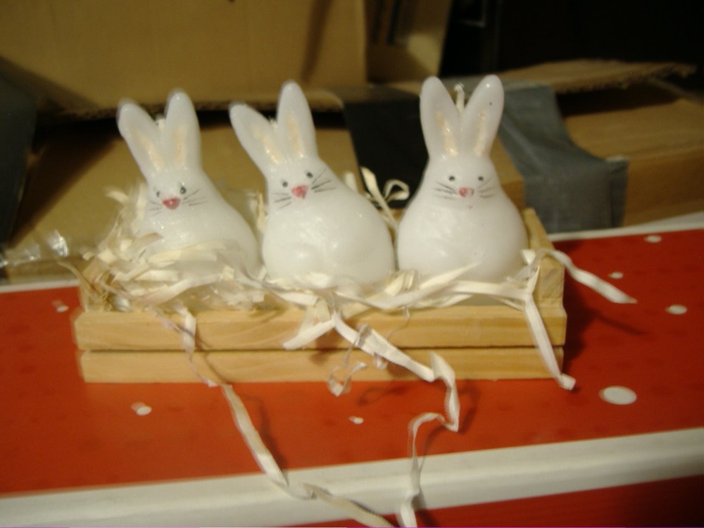 Unscented Easter Bunny Rabbit Candles In Wooden Display