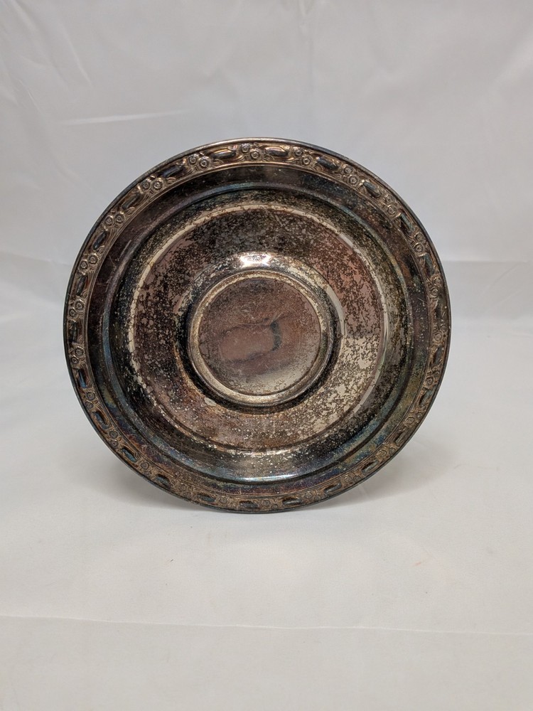Antique silver pot burner with adjustable wick