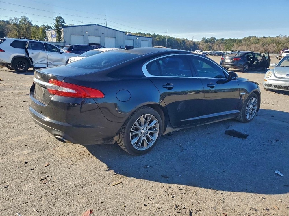 XF 2013 Glove Box 5014996