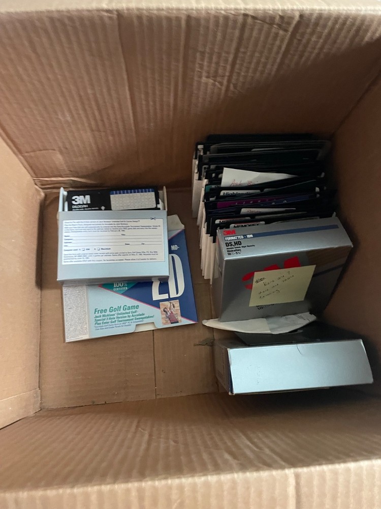 vintage 5.25 floppy disk microsoft/paradox software bundle