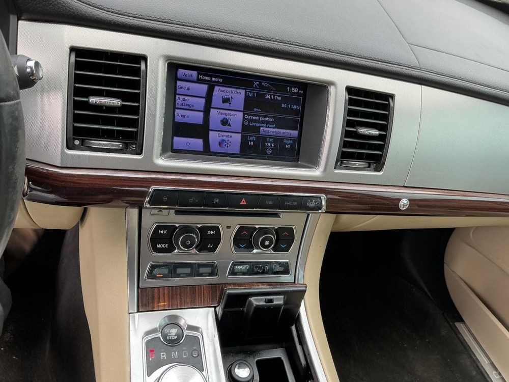 XF 2013 Glove Box 5014996